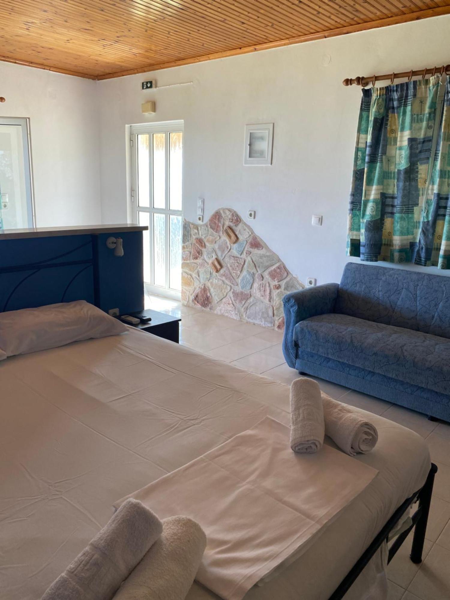 Tentes Holiday Homes 弗纳瑞亚 外观 照片